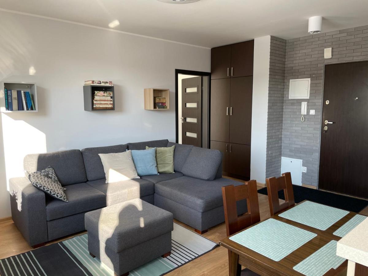 Komfortowe Studio 52 M2 W Centrum Grojca Grojec  Экстерьер фото
